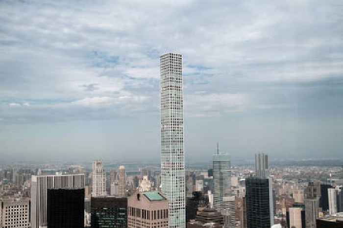 Early Addition: Cracks in the condos