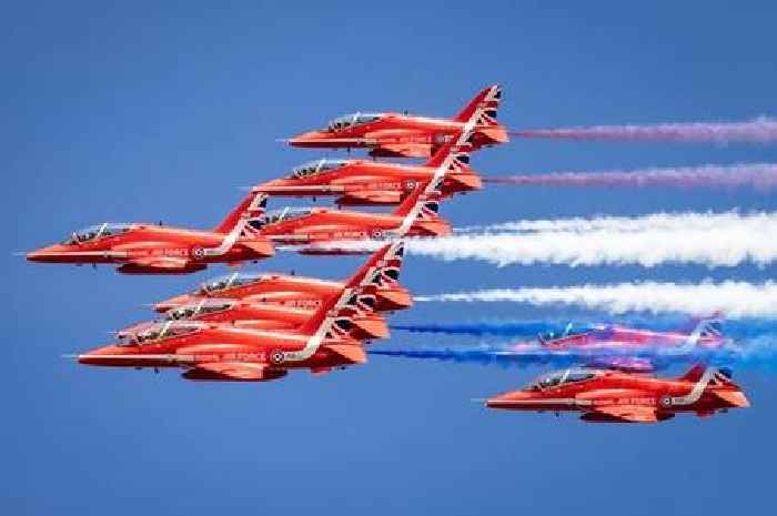 Red Arrows updated flypast route mapped and timings for VE Day 80th anniversary May 5 2025