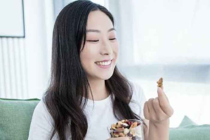 Bowel cancer risk reduced by eating anti-inflammatory superfood nut, study says