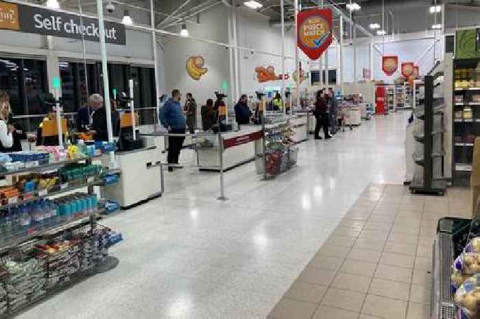 Self-scan Sainsbury's shoppers to get 15-word message in checkout crime crackdown