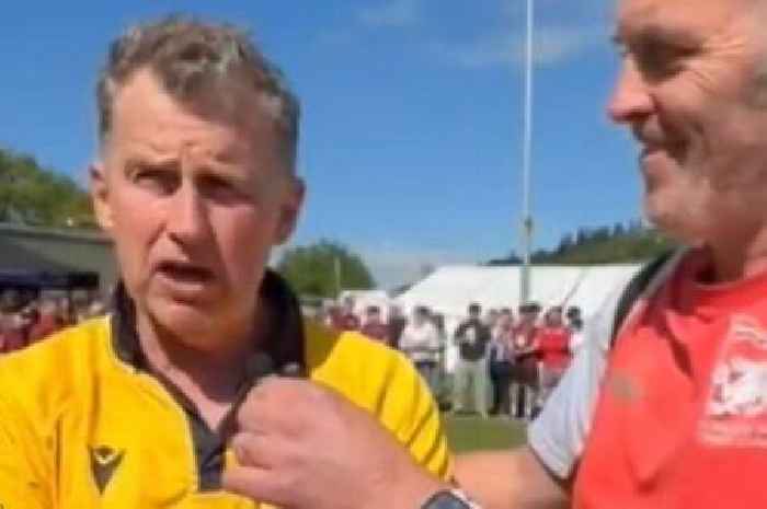 Nigel Owens considers permanent rugby comeback as referee next season