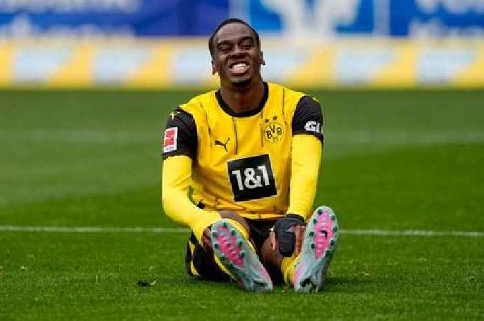 Arsenal handed major Jamie Gittens transfer boost as £83m star 'makes dressing room announcement'