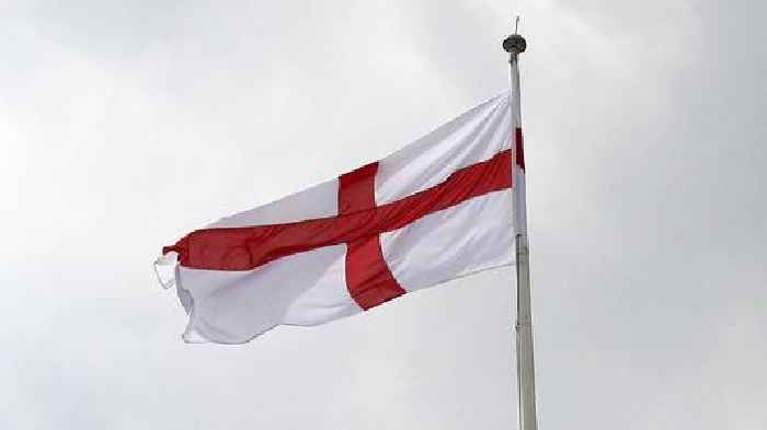 Reform pledges to ban all flags except Union Jack and St George's Cross on public buildings