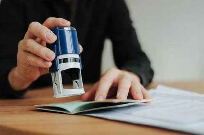 Holidaymakers told to carry out essential passport checks before flight