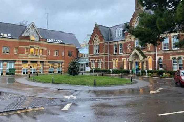'Disappointment' after police front desk to close in Essex town