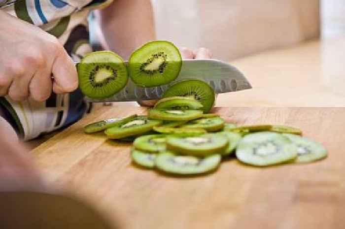 Nutritionist says low-calorie fruit boosts sleep, heart health and weight loss