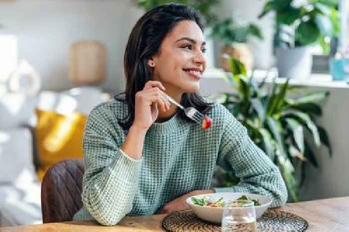 Doctor shares 3 fruits with 'surprising health benefits' that 'everyone should eat'