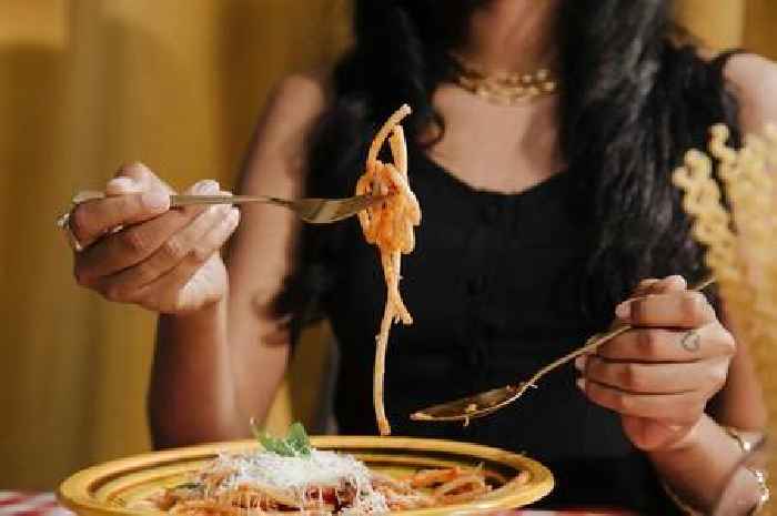 'Right amount' of cheese daily 'slashes heart attack and stroke risk'