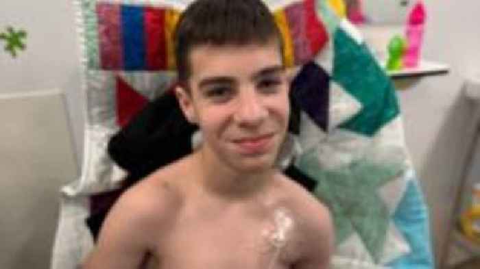 Teen unable to eat due to rare digestive condition
