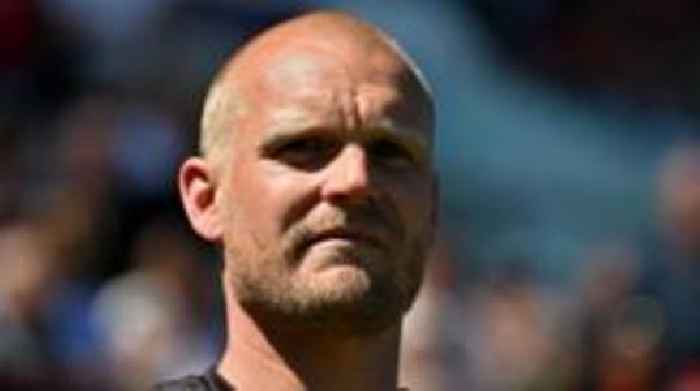 Bristol City can have no play-off regrets - Manning