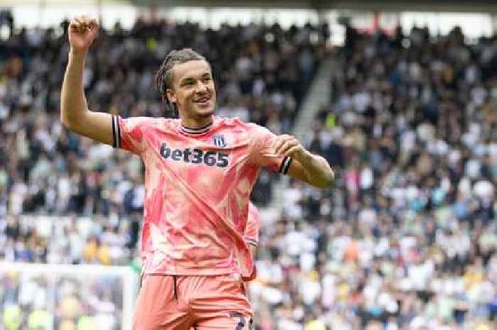 Mark Robins salutes Stoke loanee with 'brilliant future'