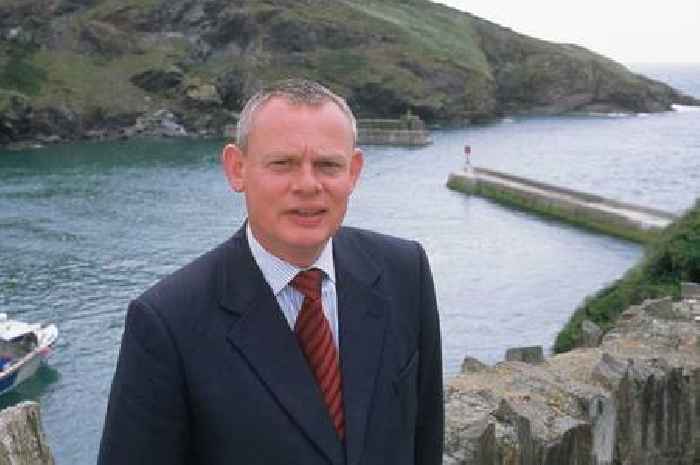 Martin Clunes' sweet six-word reply to Doc Martin viewer with terminal cancer