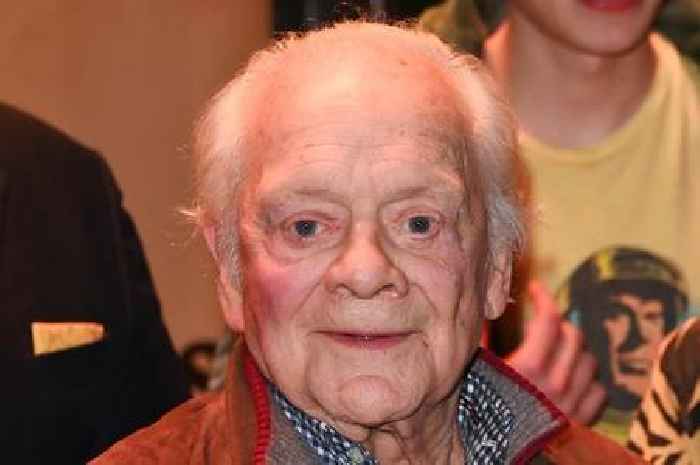 Sir David Jason forced to make major change due to health
