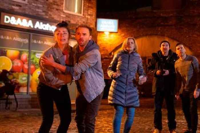 Coronation Street fans convinced soap star has 'quit' after spotting cryptic clue