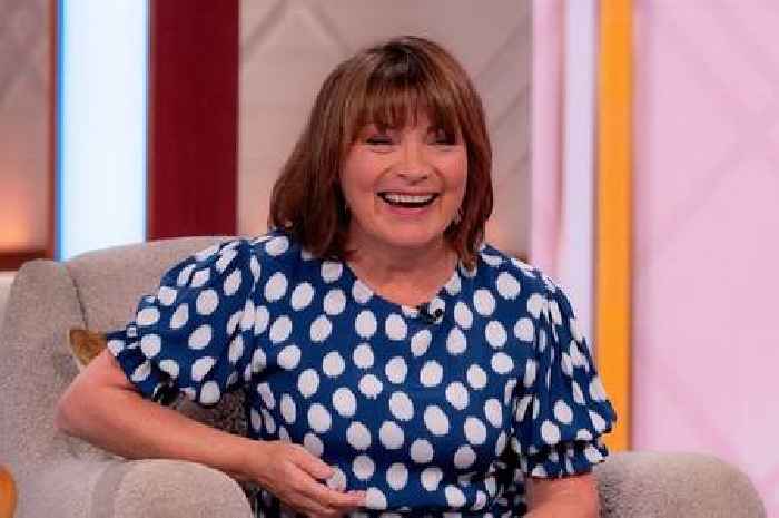 Lorraine Kelly issues new health update as she returns home on rest after surgery