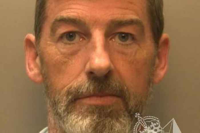 Man in full scuba diving gear with oxygen tank on back caused hours-long siege then started fire