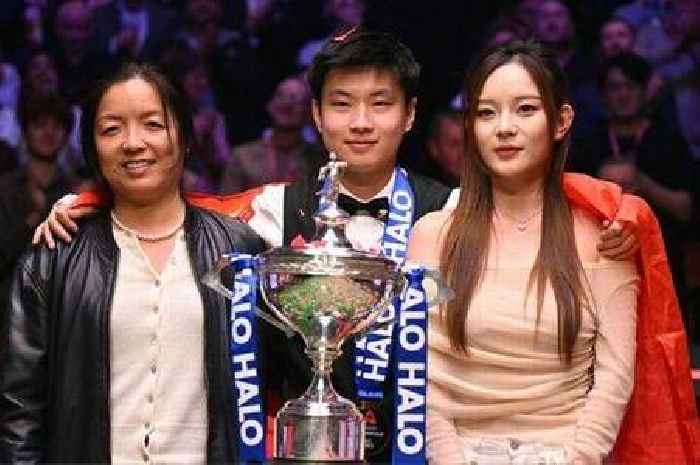 Zhao Xintong's manager warns new world snooker champion over £500k prize money after big mistake