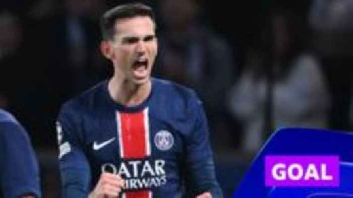 Ruiz scores to put PSG in front against Arsenal