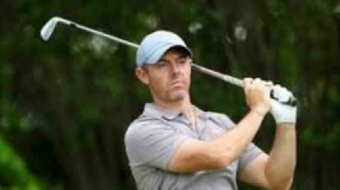 'Rusty' McIlroy five shots off lead in Philadelphia