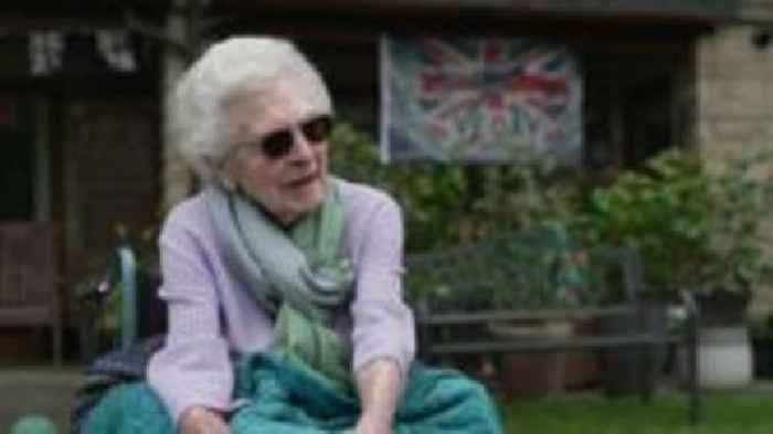 WW2 codebreaker remembers 'going wild' on VE Day