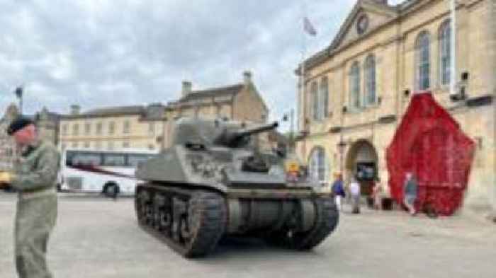 Spitfires and tanks in town for VE Day celebrations
