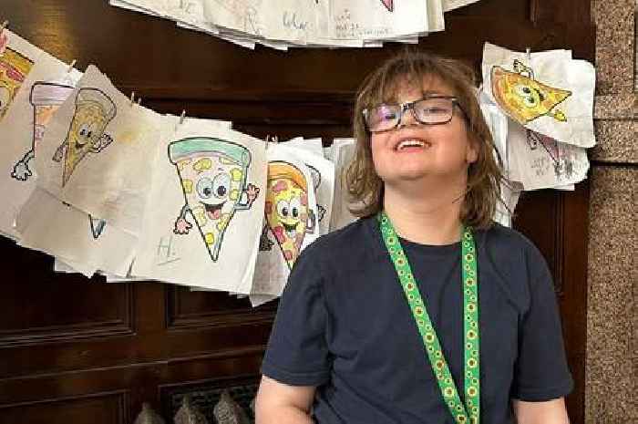Mum of brain injury boy praises Nottingham restaurant staff for treating him 'like a human'