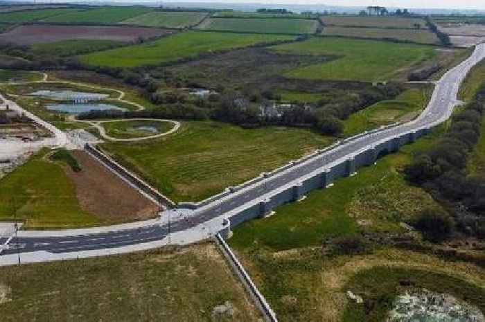Final stretch of new A3059 link road in Newquay opens