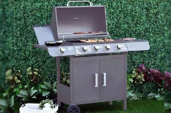 Debenhams BBQ that 'works like a charm' and ideal for large parties now £100 off