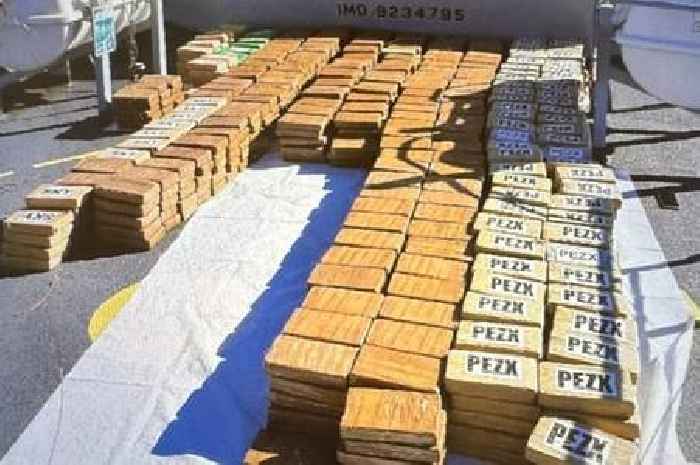 Men who tried to smuggle £35k cocaine haul on boat jailed for 90 years