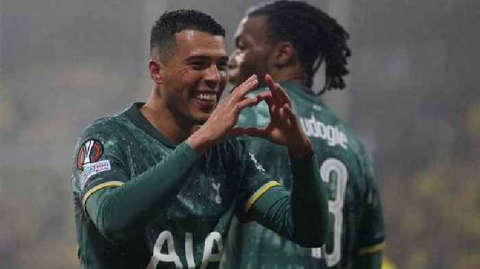 Tottenham to face Man Utd in all-English Europa League final