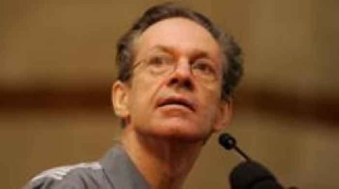 Mercenary and coup plotter Simon Mann dies