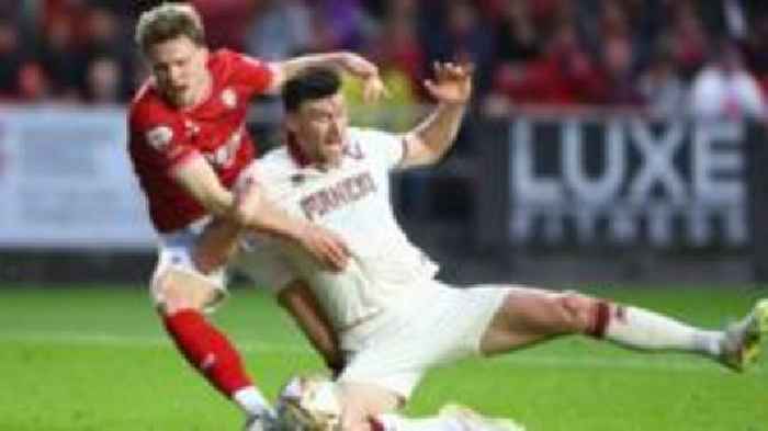 Bristol City to appeal Dickie red card