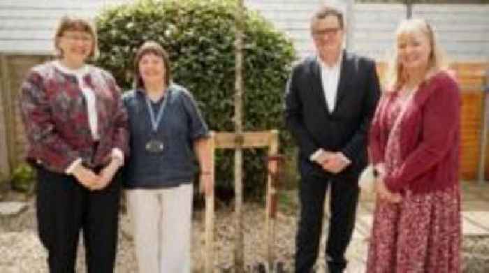 Women's housing project offers specialist help