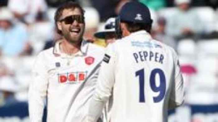 Essex & Yorkshire both struggle as wickets tumble