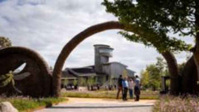 Headlines: Wetlands, VE Day and rugby squads