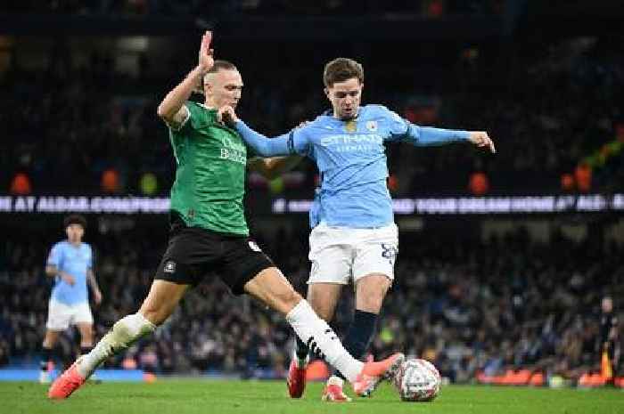Derby County sent transfer message as fresh link emerges amid contract claim