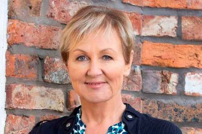 Coronation Street fans only just realising Sue Cleaver was married to soap co-star