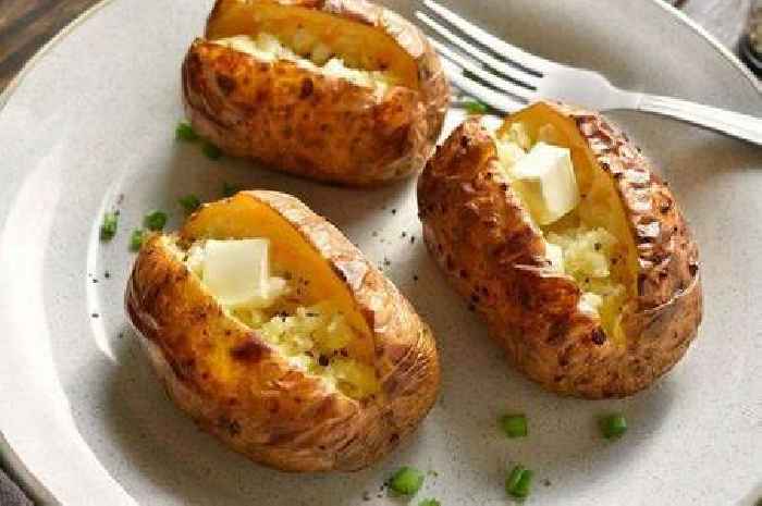 Chef shares 'perfect' jacket potato recipe and it's all down to one simple step