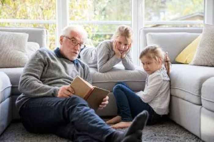 State pensioners being handed £3,900 bonus from DWP with payments 'speeding up'