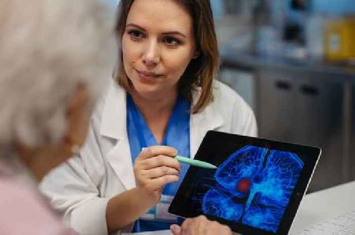 Brain tumour patient shares hand test which could signal you should 'get checked out'