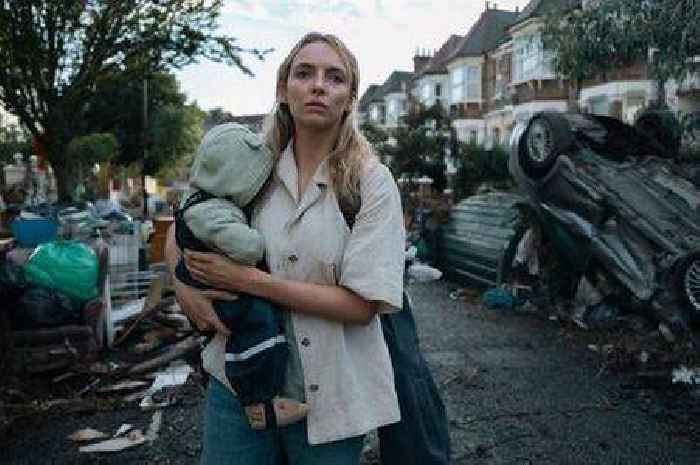 Netflix fans 'stressed' by all to real disaster film starring huge Brit star