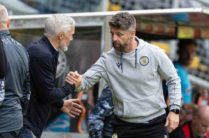Stephen Robinson cranks Dundee United pressure up as St Mirren gaffer confirms star will be leaving