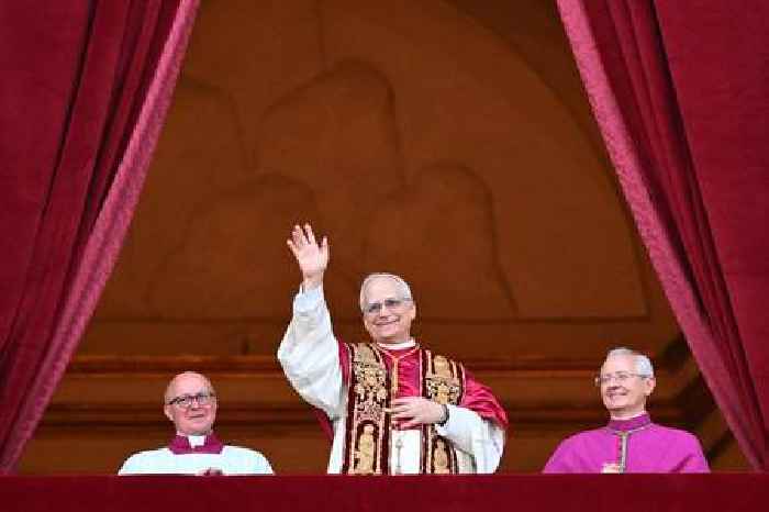 News24 | ‘Wow, I just can’t believe it’: Chicago home town shock at Pope Leo XIV’s election
