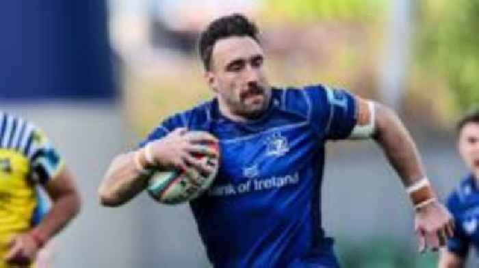Twelve-try Leinster seal top spot with record win