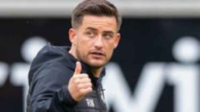 Queens lose out but Annan progress in play-offs