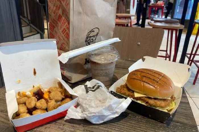 I try a Dirty Louisiana burger from Leicester's KFC and get very filthy