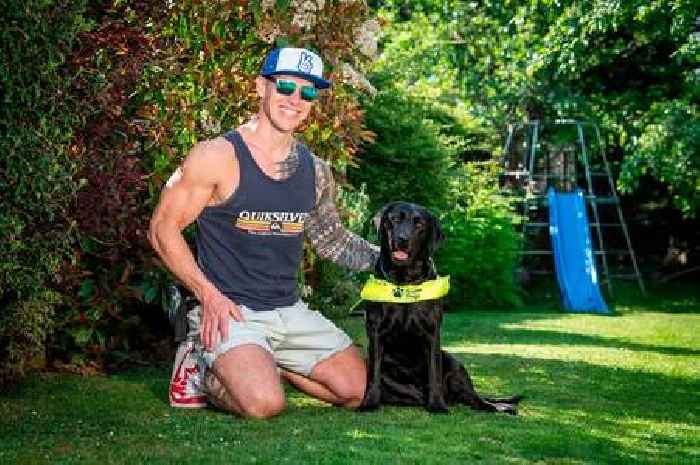 Personal trainer who lost his sight opens his own gym