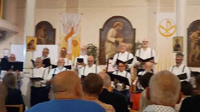Fringe – Nerds – Resound Voices, Sam Barton (conductor)