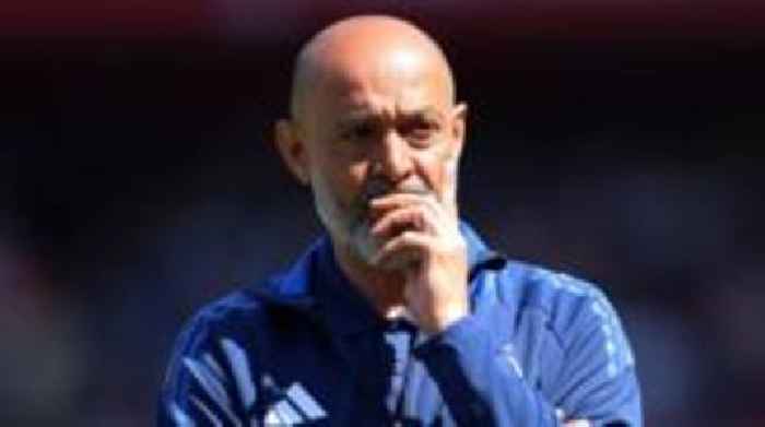 Forest & Chelsea falter as Champions League race hots up
