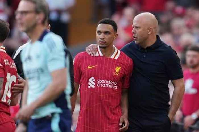 Liverpool 'fans' show true colours to Trent Alexander-Arnold leaving Gary Neville stunned